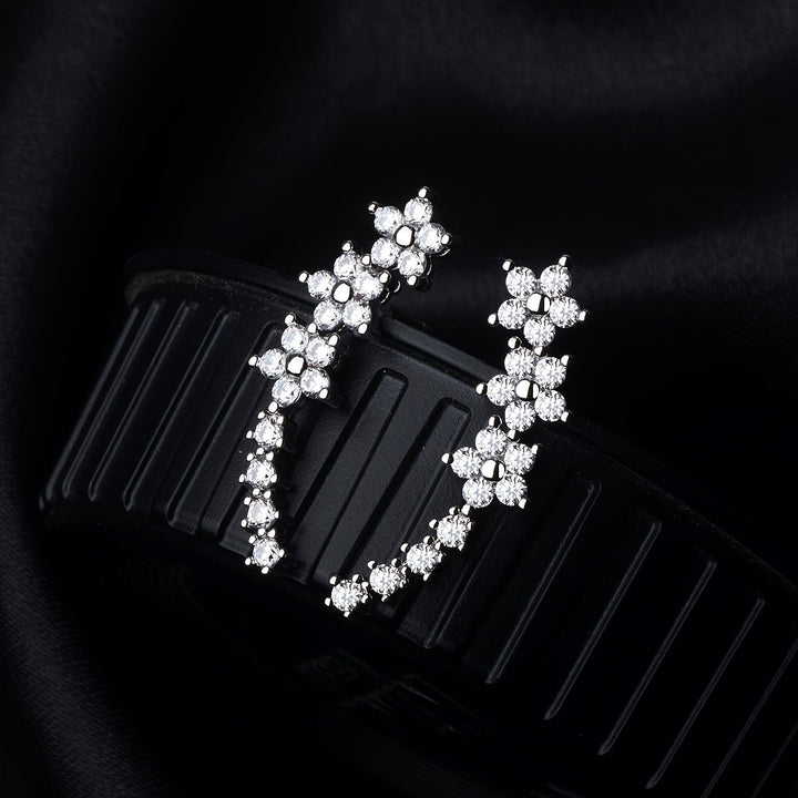 Időtlen virágos fülbevalók